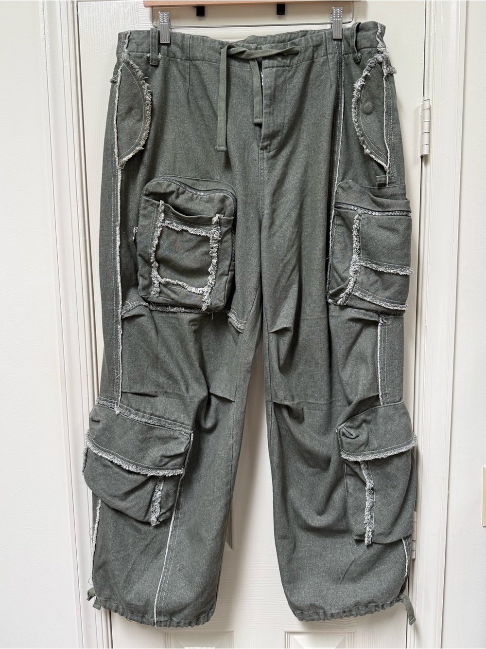 Named Collective Unisex Olive Green Cargo Utility Pant w/ Distressed Detail Sz M